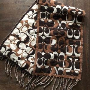 Authentic Coach 100%Wool Monogram Scarf reversible